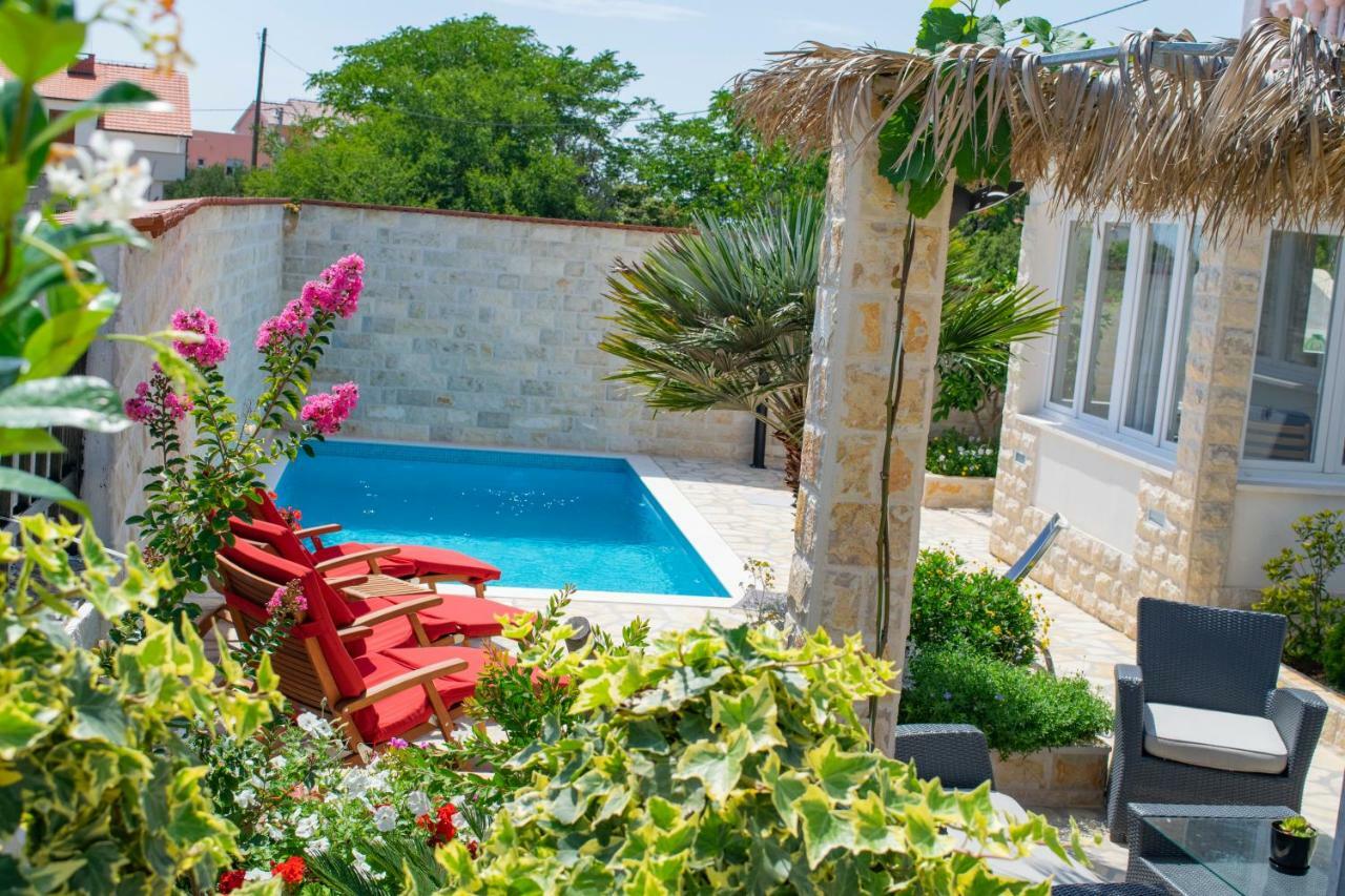 Gornje Selo Apartments Solta מראה חיצוני תמונה