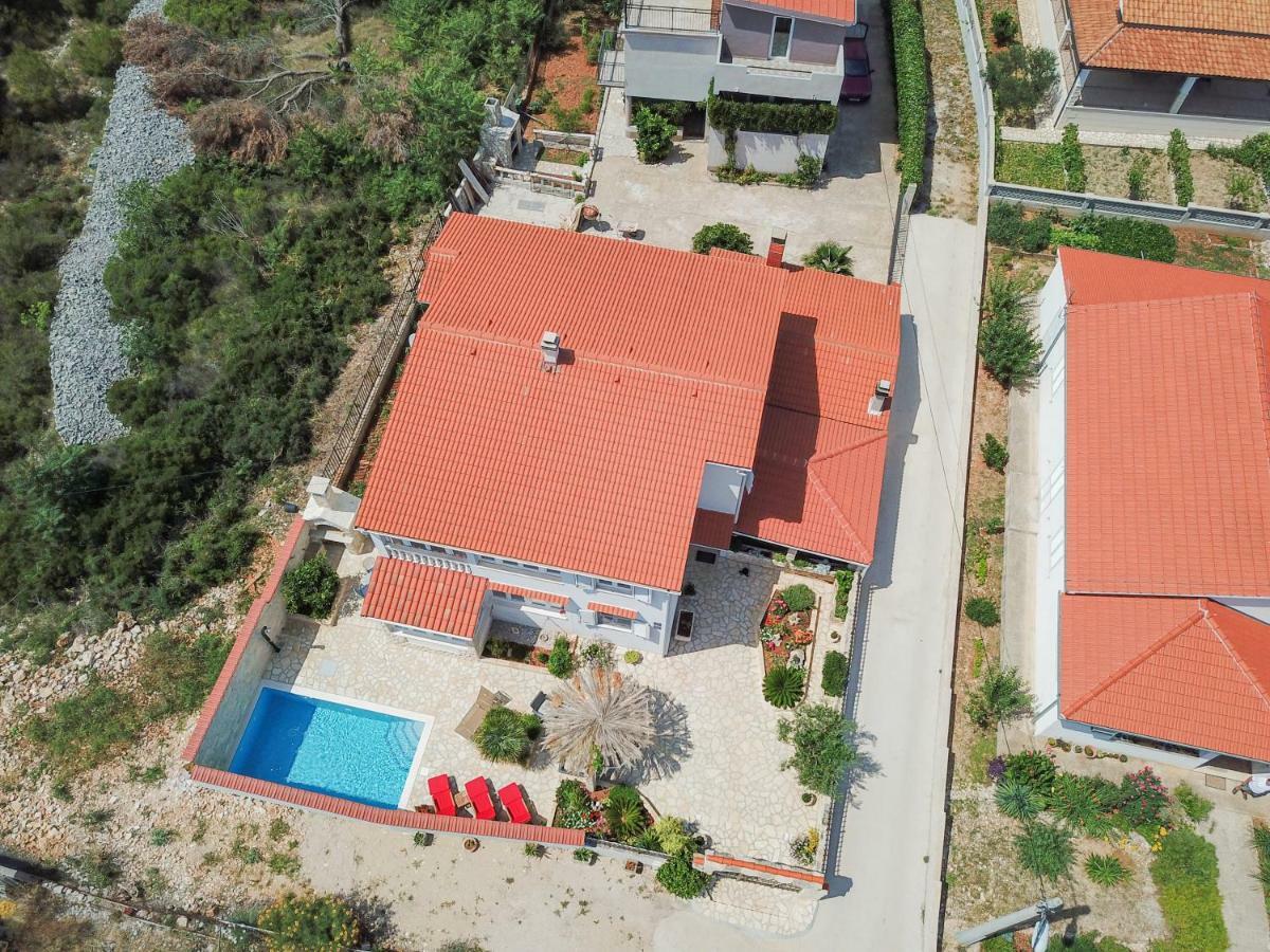 Gornje Selo Apartments Solta מראה חיצוני תמונה